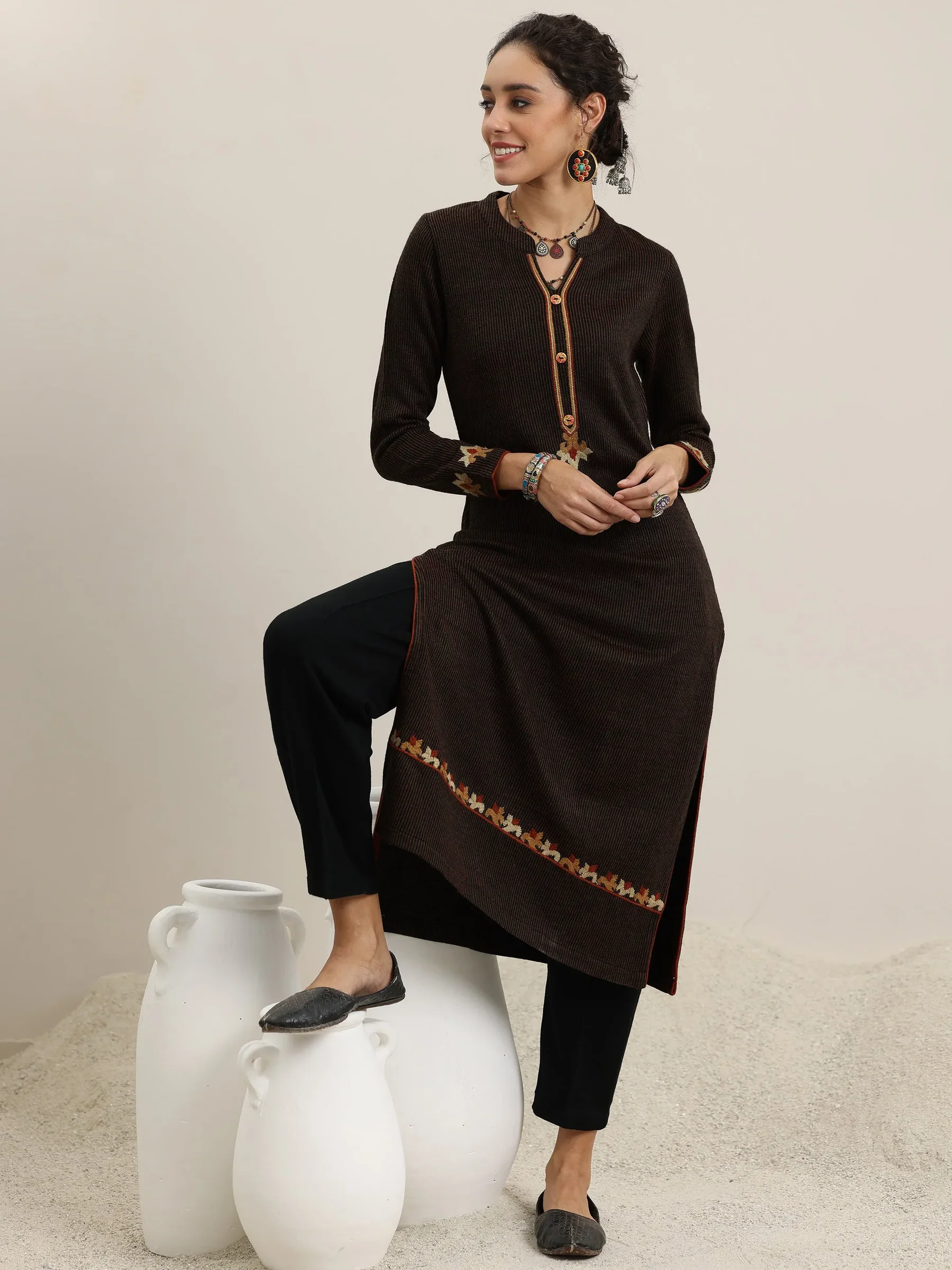 58150W_1-1.webp Black Embroidered Wool Straight Kurta - Image 1